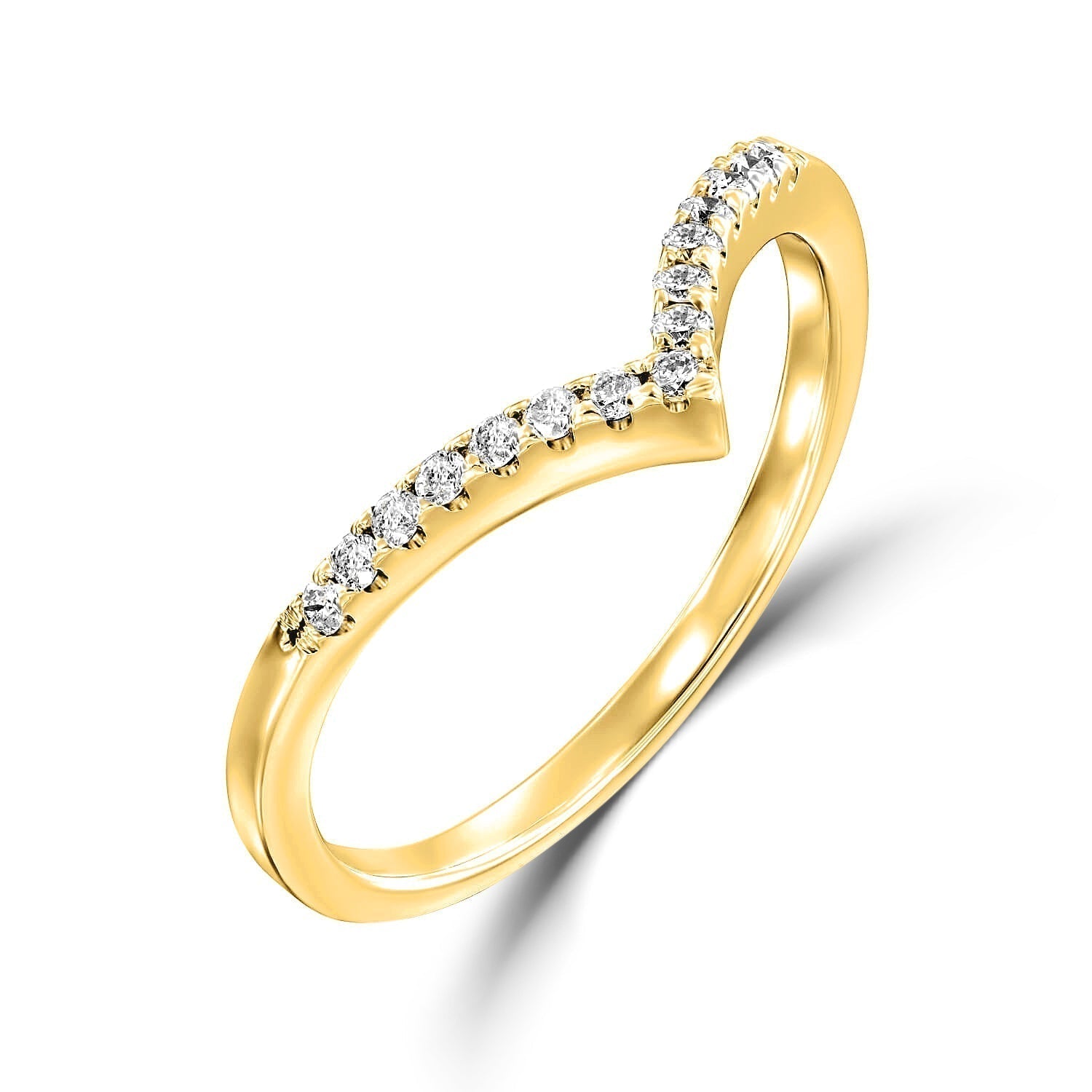 טבעת בציפוי זהב משובצת זירקונים - דגם וי