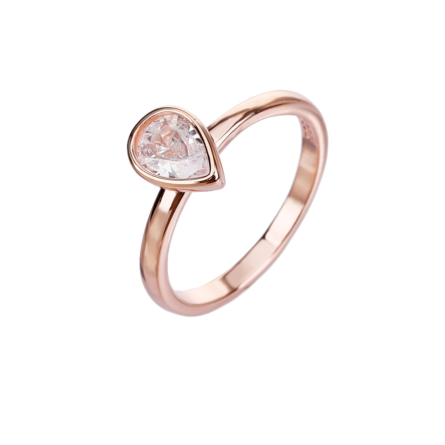 טבעת בציפוי רוז גולד משובצת זירקון - דגם טיפה